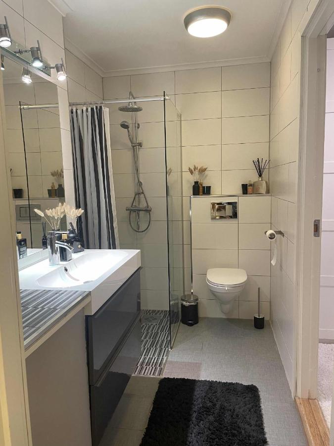 In - With One Bedrooms And Parking In The City Of Gæstehus *